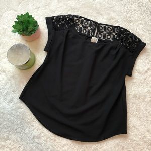 Paper Crane | Black Top